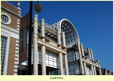 gaping